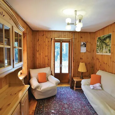 Melenet Apartment